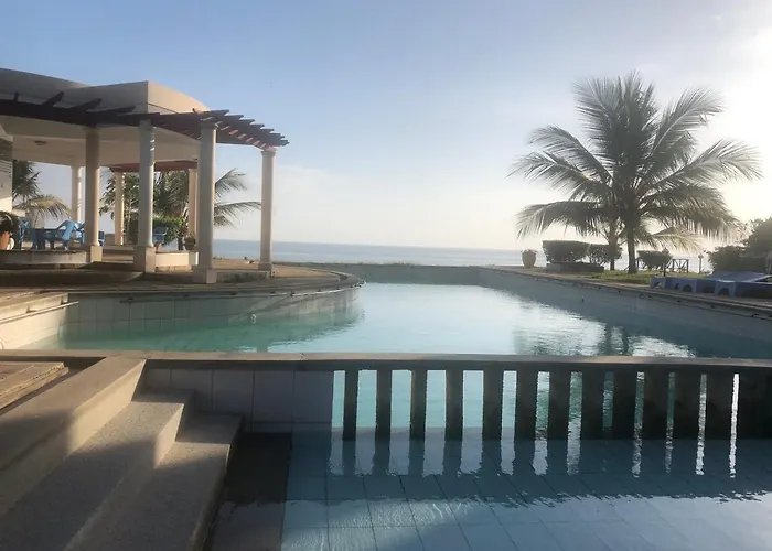 Almasi Oceanfront Nyali