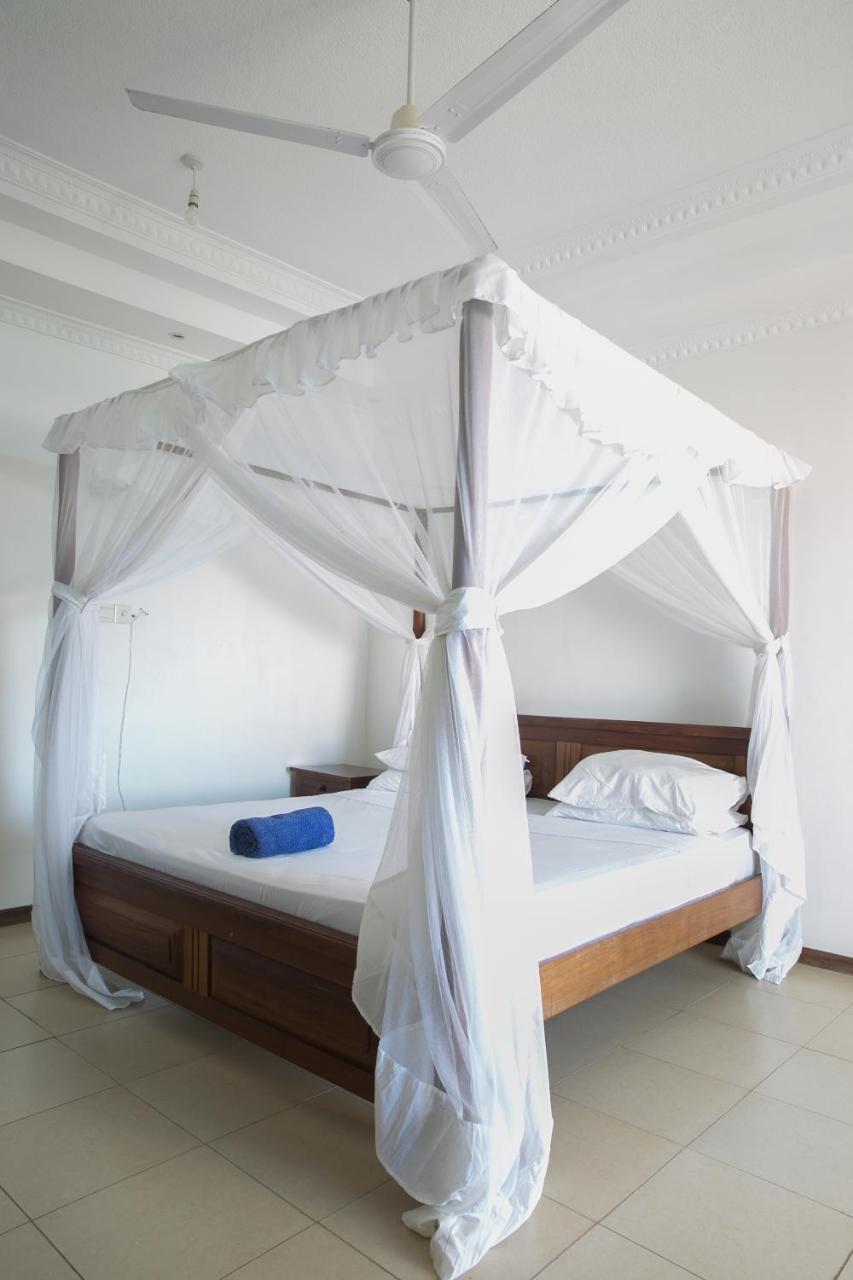 Almasi Oceanfront Nyali Appartement Mombasa