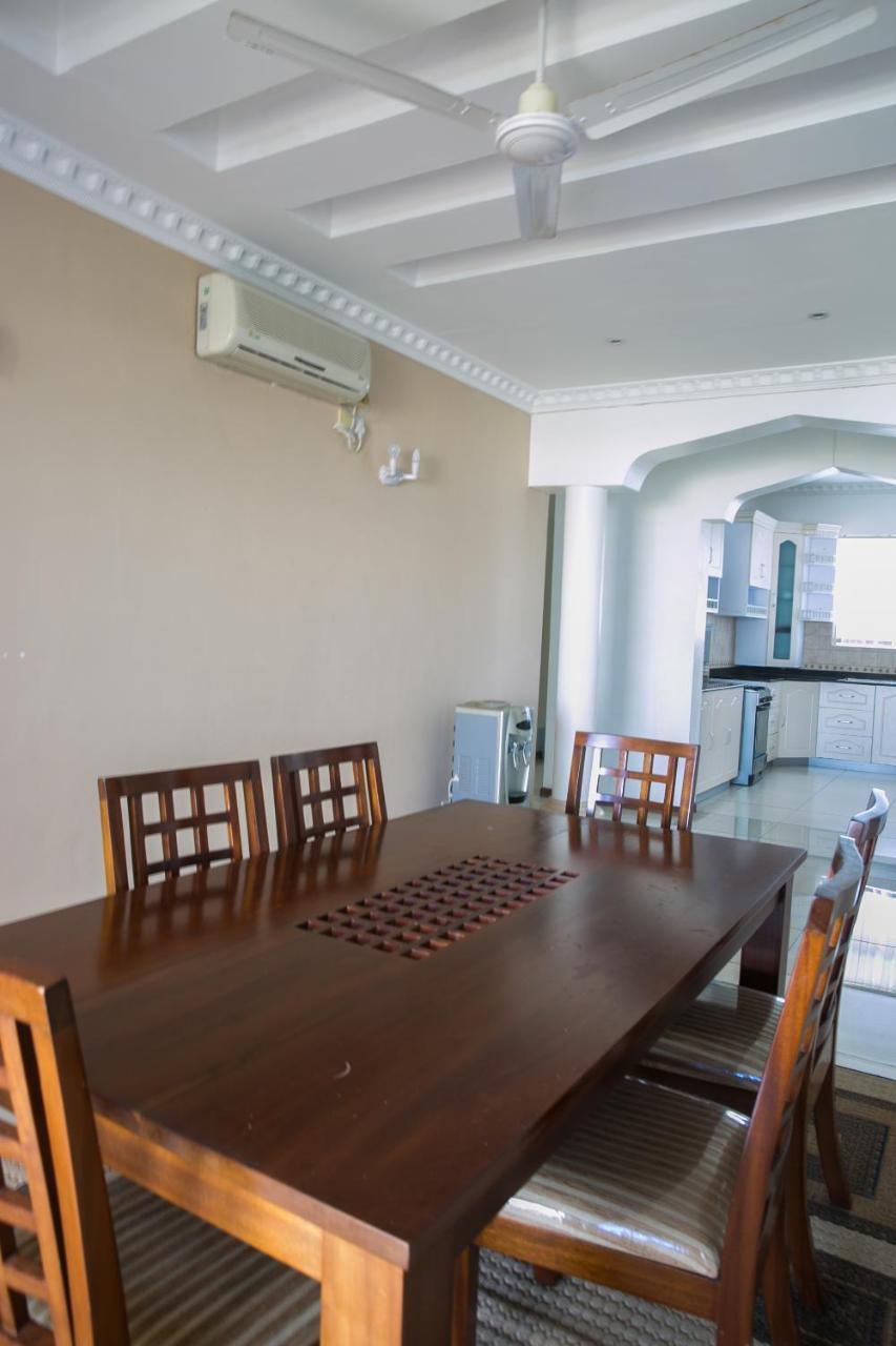 Almasi Oceanfront Nyali Appartement Mombasa